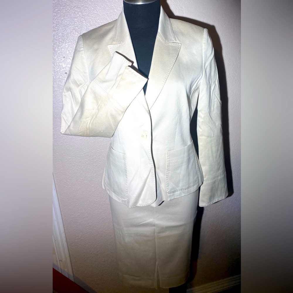 Anne Klein Skirt Suit